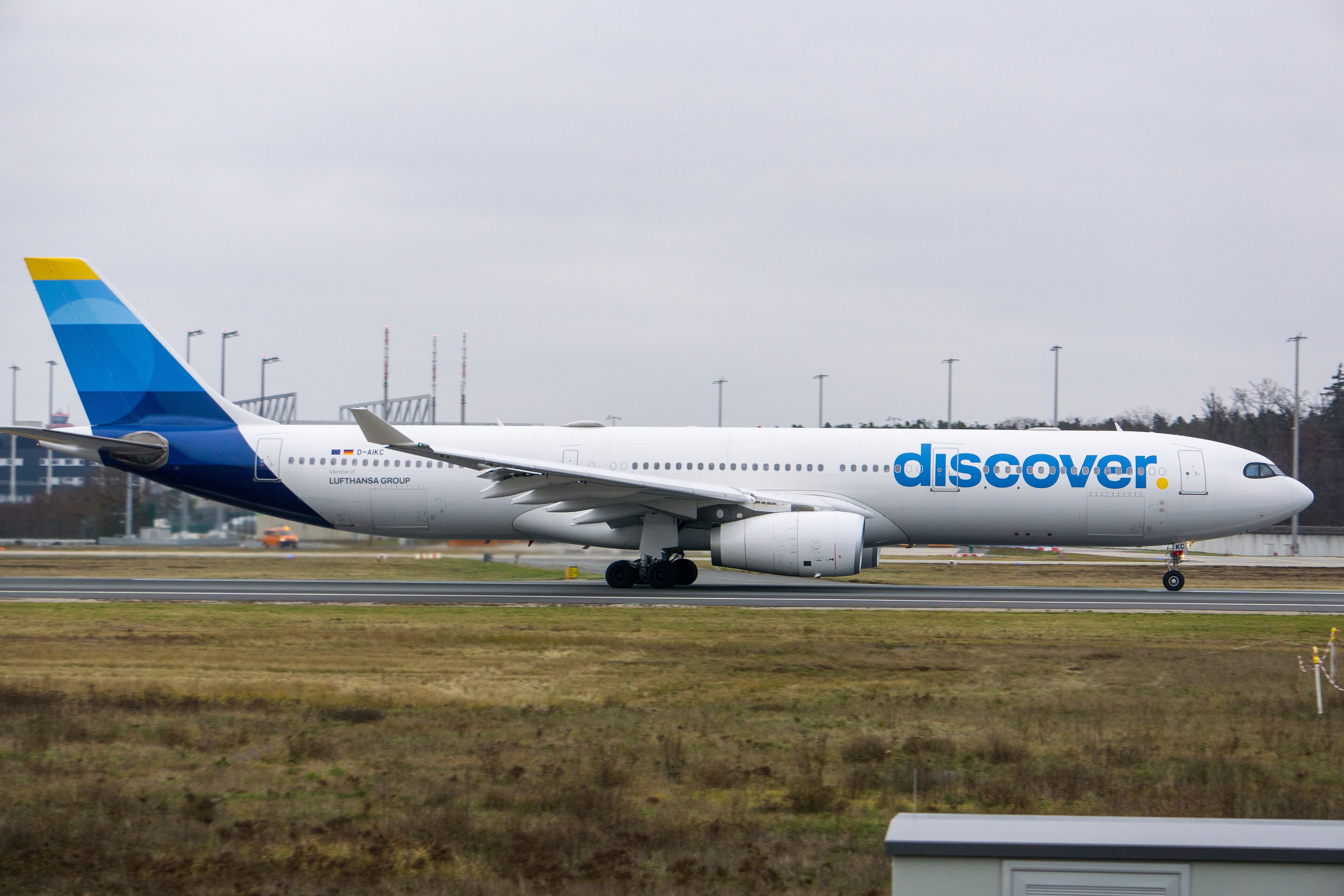 Discover Airlines